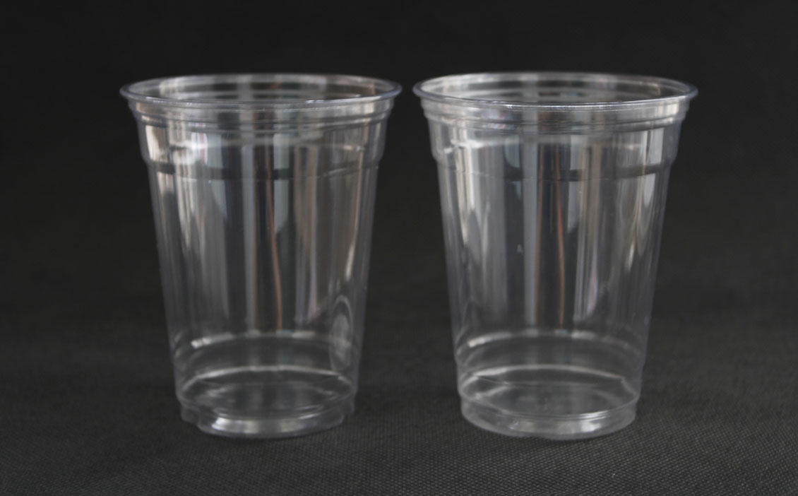 Is pet plastic cup poisonous? Can it be heated?
